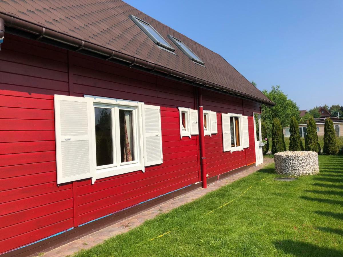 Domki Wczasowe Oskar Chlopy Exterior photo